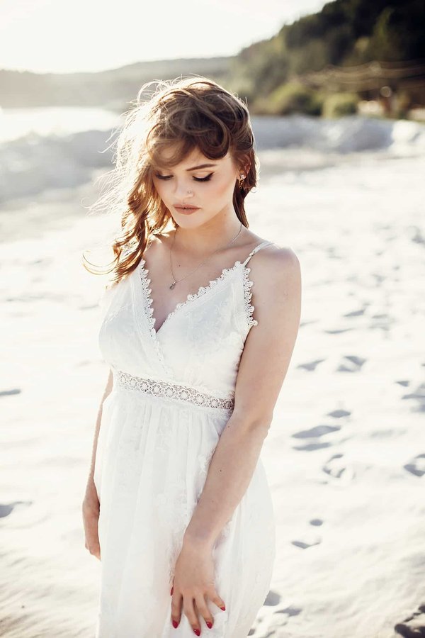 Élevez votre garde-robe avec une touche de robe dentelle bohème !