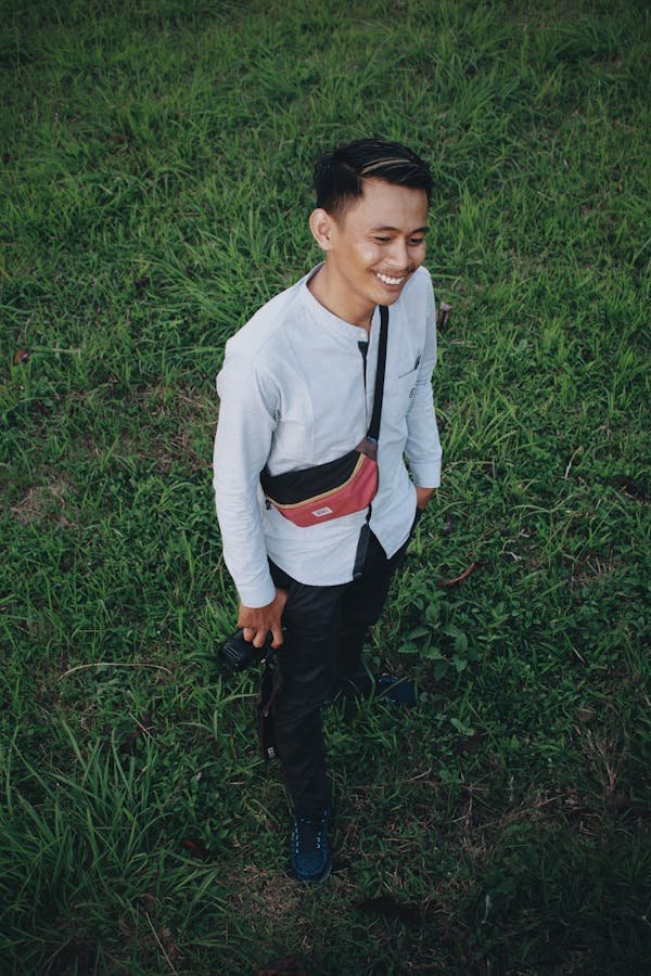 Découvrez le sac banane pour homme qui vous va à merveille